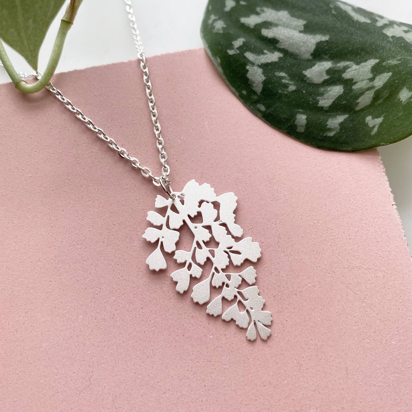 Maidenhair fern necklace | silver