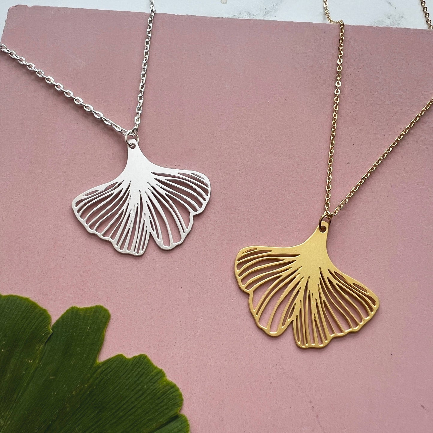GINGKO HALSKETTE | SILBER