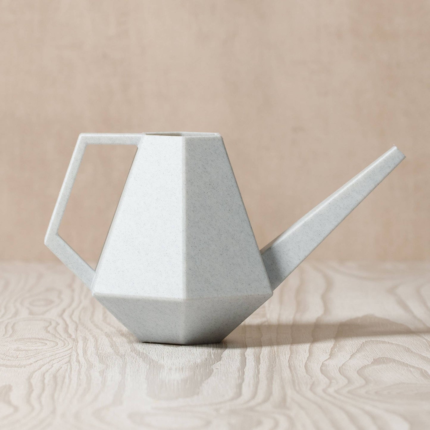 ECO LIGHT GREY | 3D-printed watering can