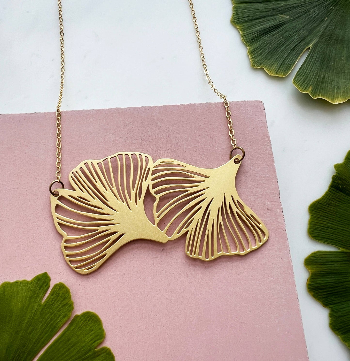 GINGKO STATEMENT HALSKETTE | GOLD