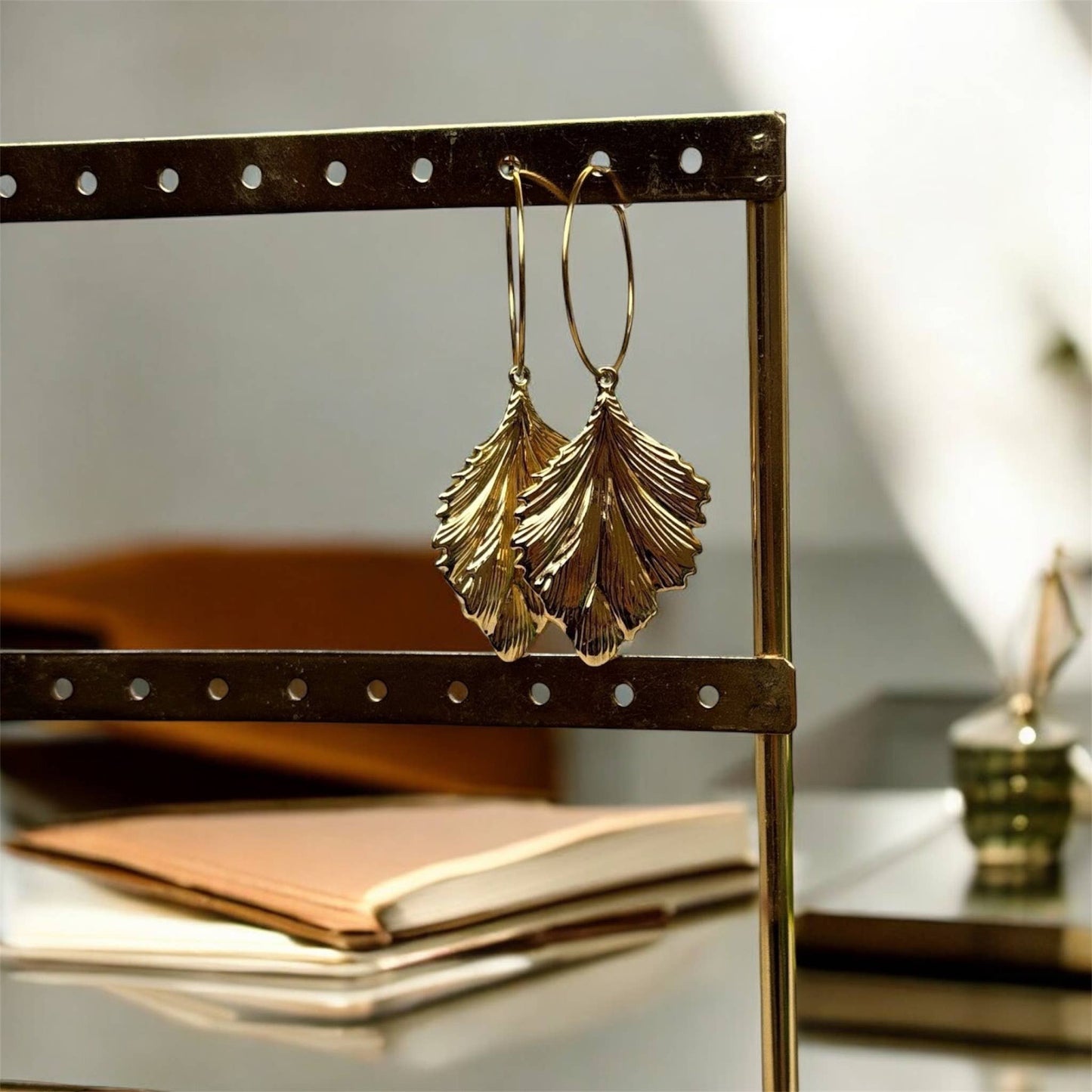 Goldene Blätter | Ohrringe aus Gold