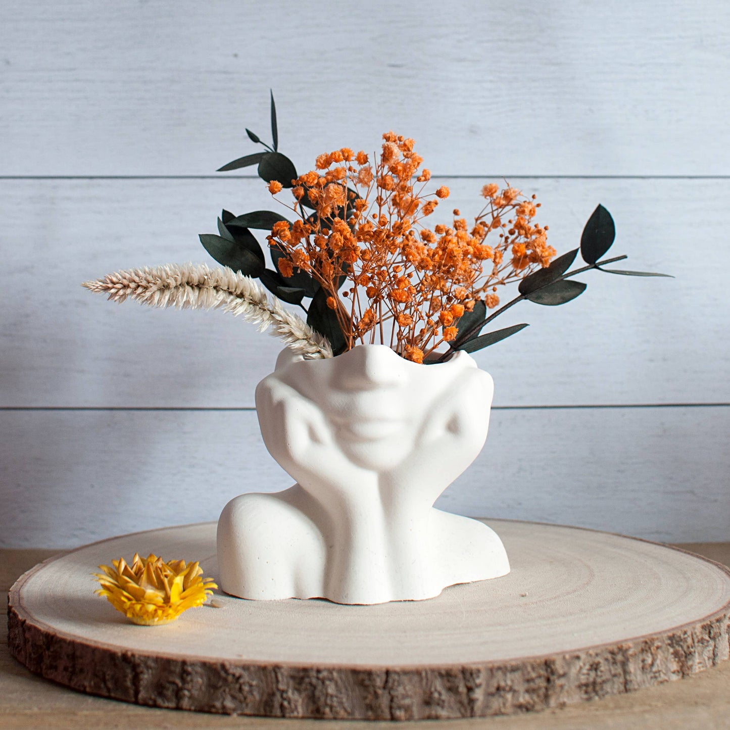 JASMINE | Handgemachte Vase aus Jesmonite für Trockenblumen