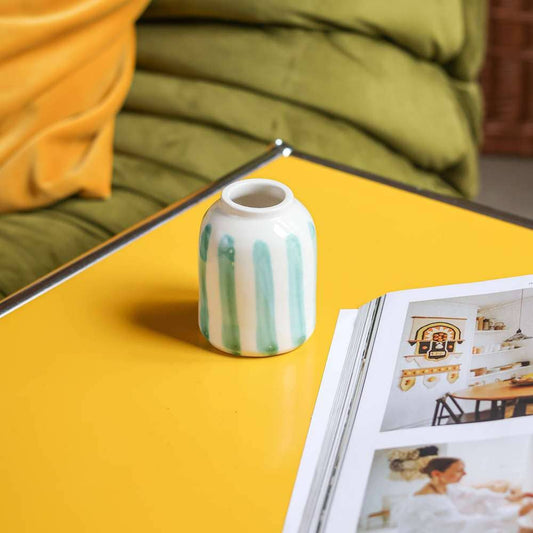 LINA LAGO | Vase en porcelaine fait main à rayures turquoise