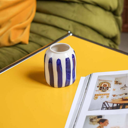 LINA AZUR | Vase en porcelaine fait main à rayures bleues