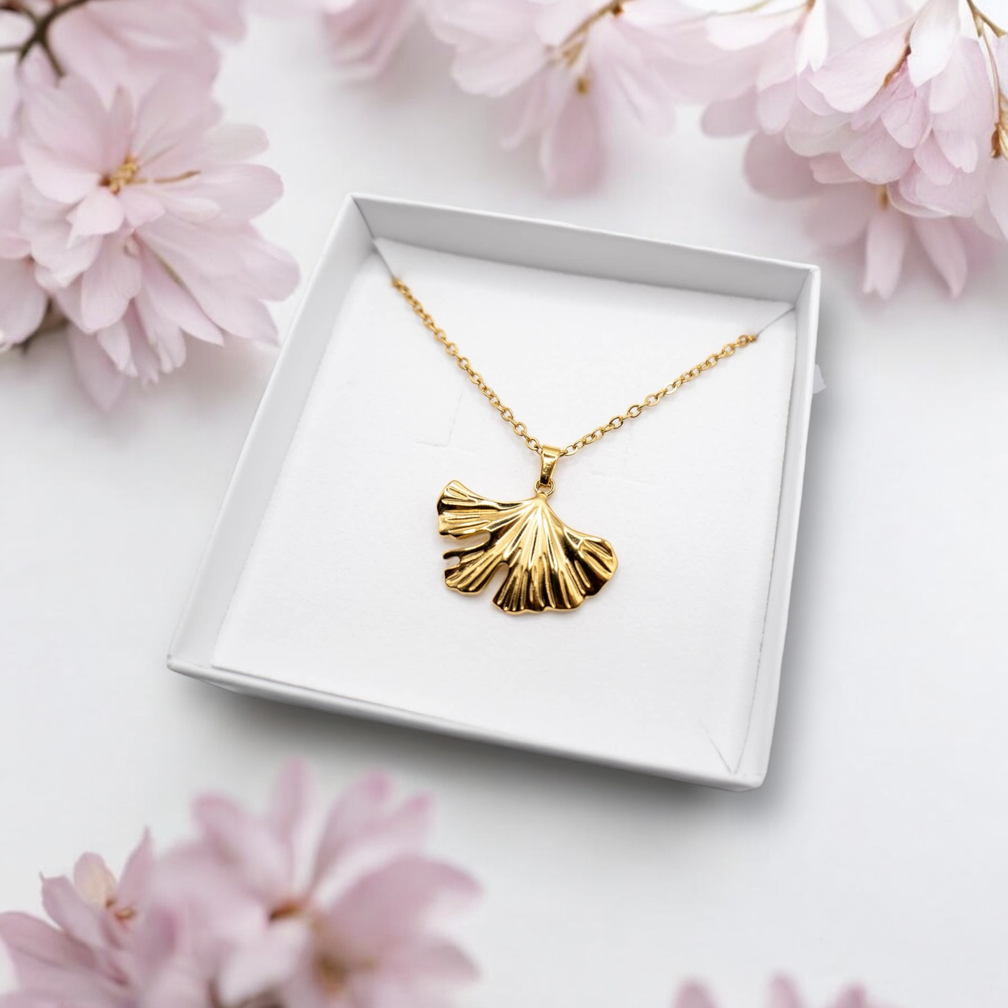 GINGKO 18K | Goldene Halskette