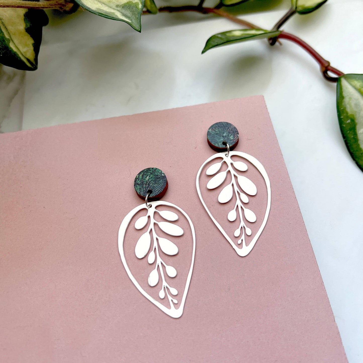 CALATHEA MAKOYANA OHRRINGE | SILBER