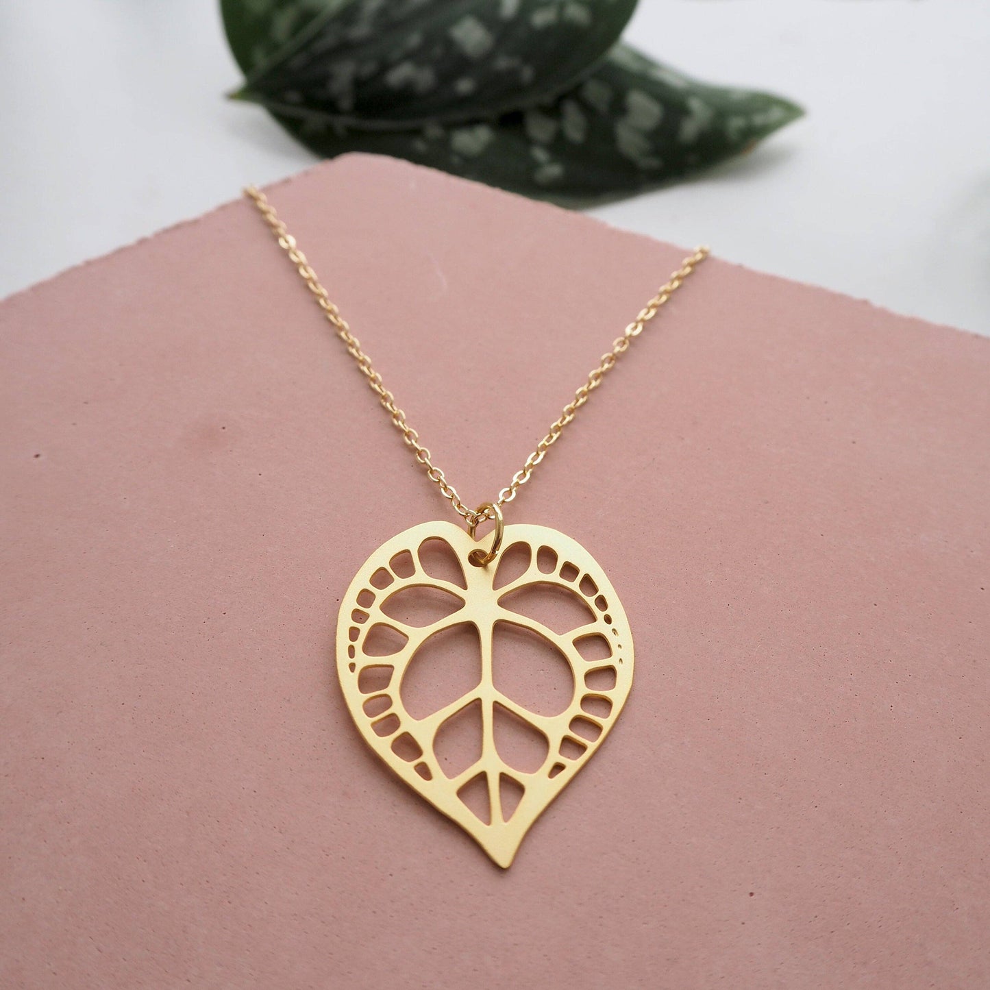 COLLIER ANTHURIUM CLARINERVIUM | OR