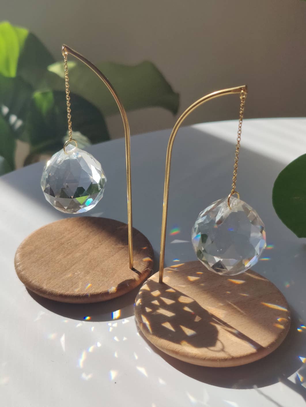 PENDULUM | Handmade Feng Shui suncatcher with glass crystal, standing