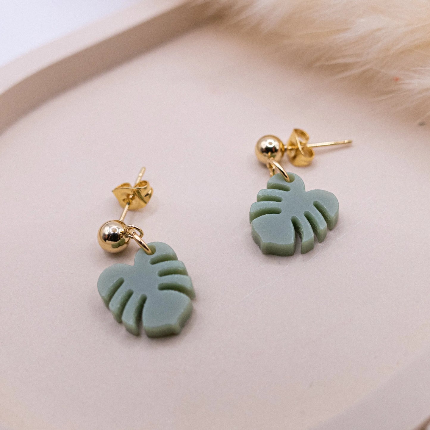 MONSTERA OHRRINGE ACRYL GREEN | GOLD