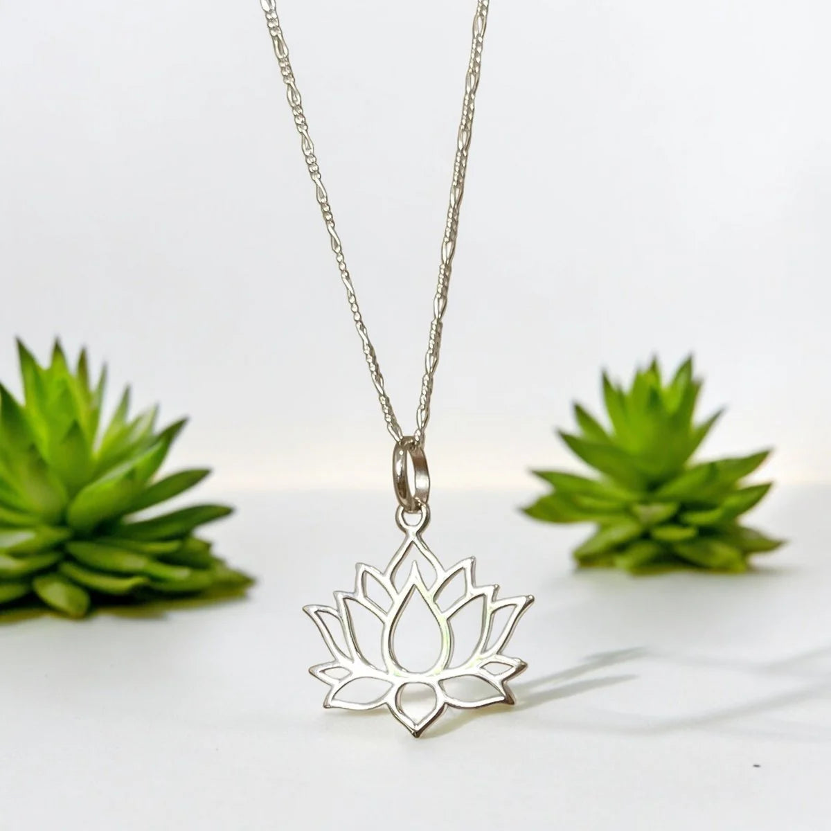 LOTUS NECKLACE | SILVER