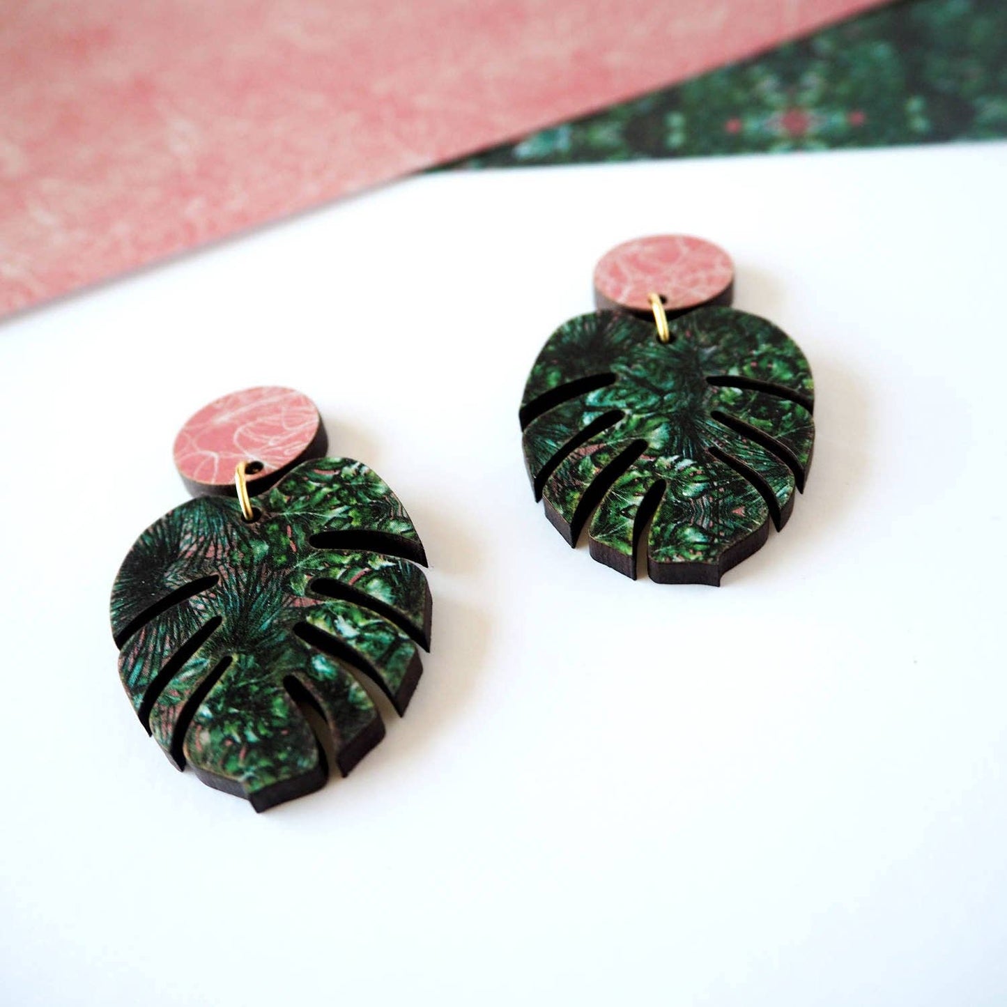 MONSTERA OHRRINGE | PINK & GREEN