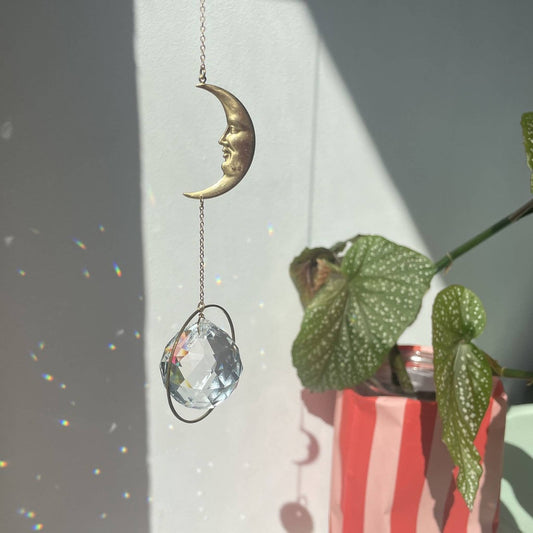 LUNA | Handgemachter Suncatcher mit Glaskristall & goldenem Mond