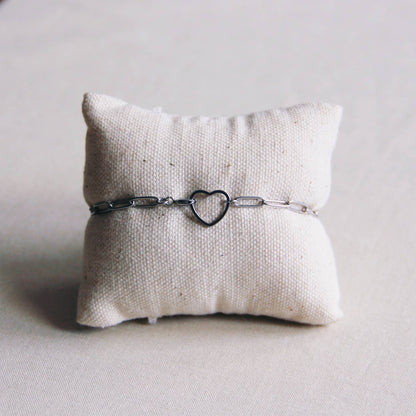 TINI | Armband mit Herzverschluss in SIlber
