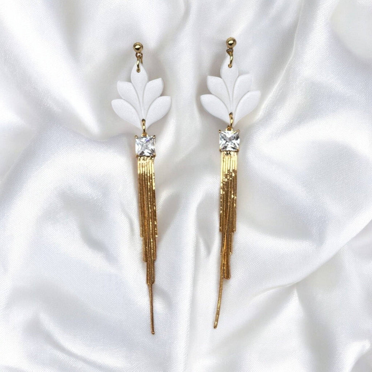 WATERFALL | Blatt Ohrringe in Weiß und Gold
