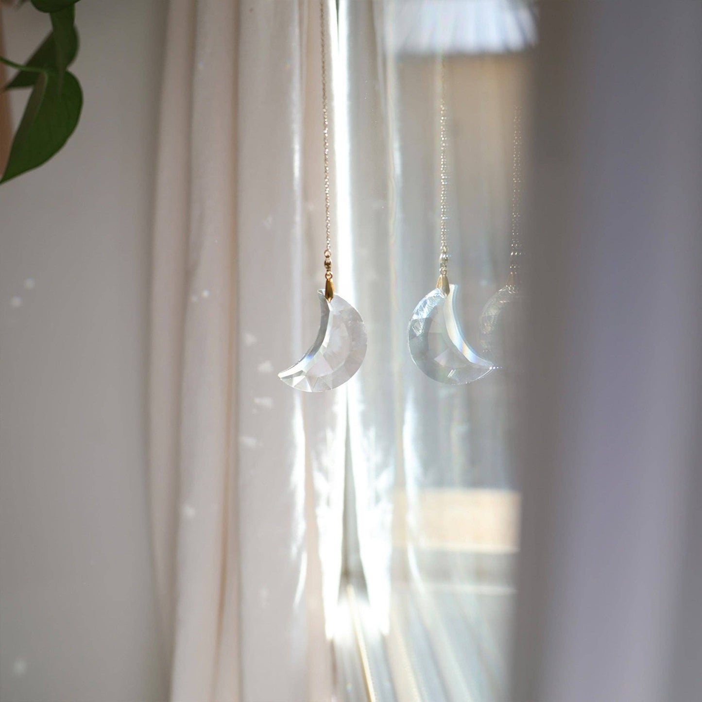 MOONLIGHT | Handgemachter Suncatcher mit Mond Glaskristall