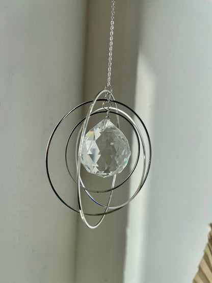 CIRCLES | Silberner handgemachter Suncatcher mit Glaskristall