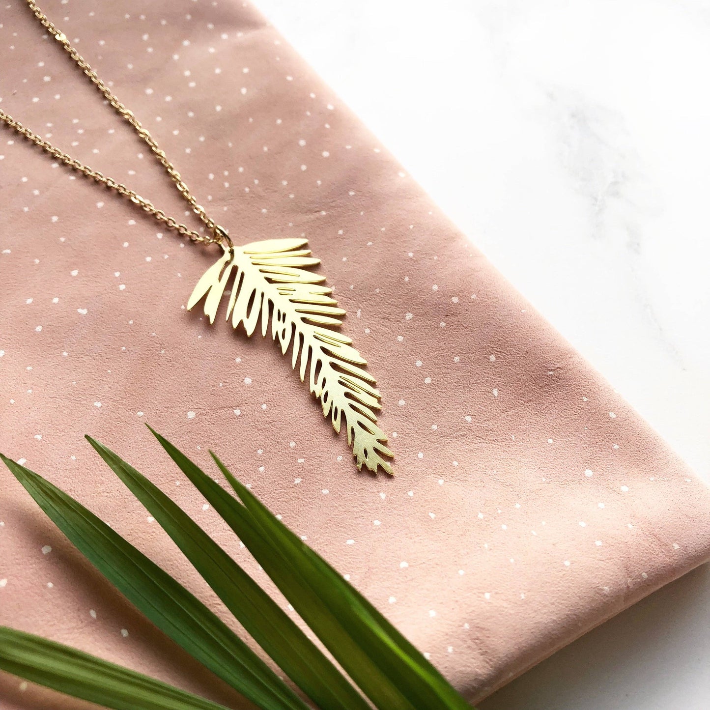PALMBLATT HALSKETTE | GOLD