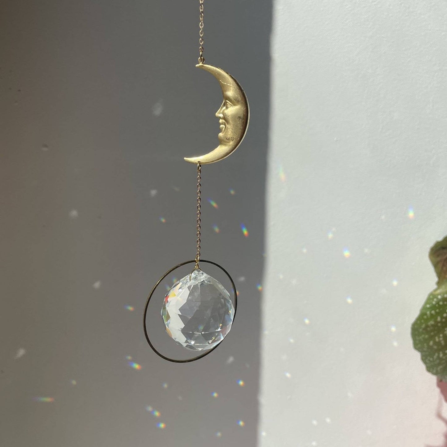 LUNA | Handgemachter Suncatcher mit Glaskristall & goldenem Mond