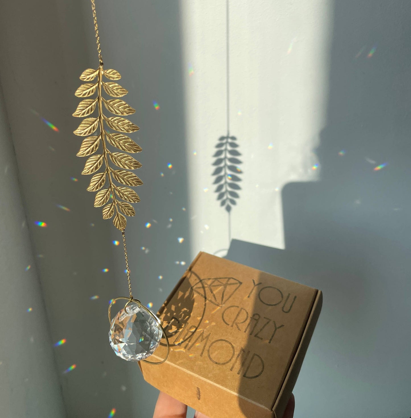 LEAF | Handgemachter Suncatcher mit Glaskristall & goldenem Blatt