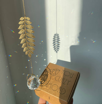 LEAF | Handgemachter Suncatcher mit Glaskristall & goldenem Blatt