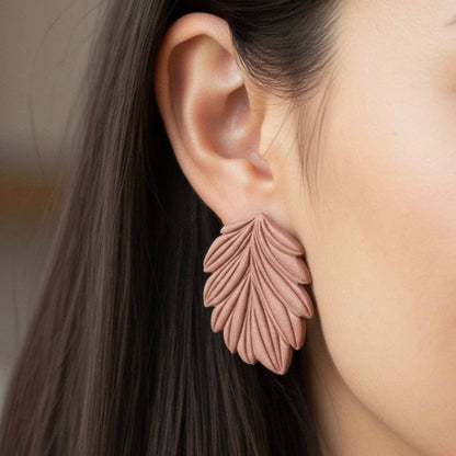 VELVET LEAF | Statement-Blatt-Ohrstecker