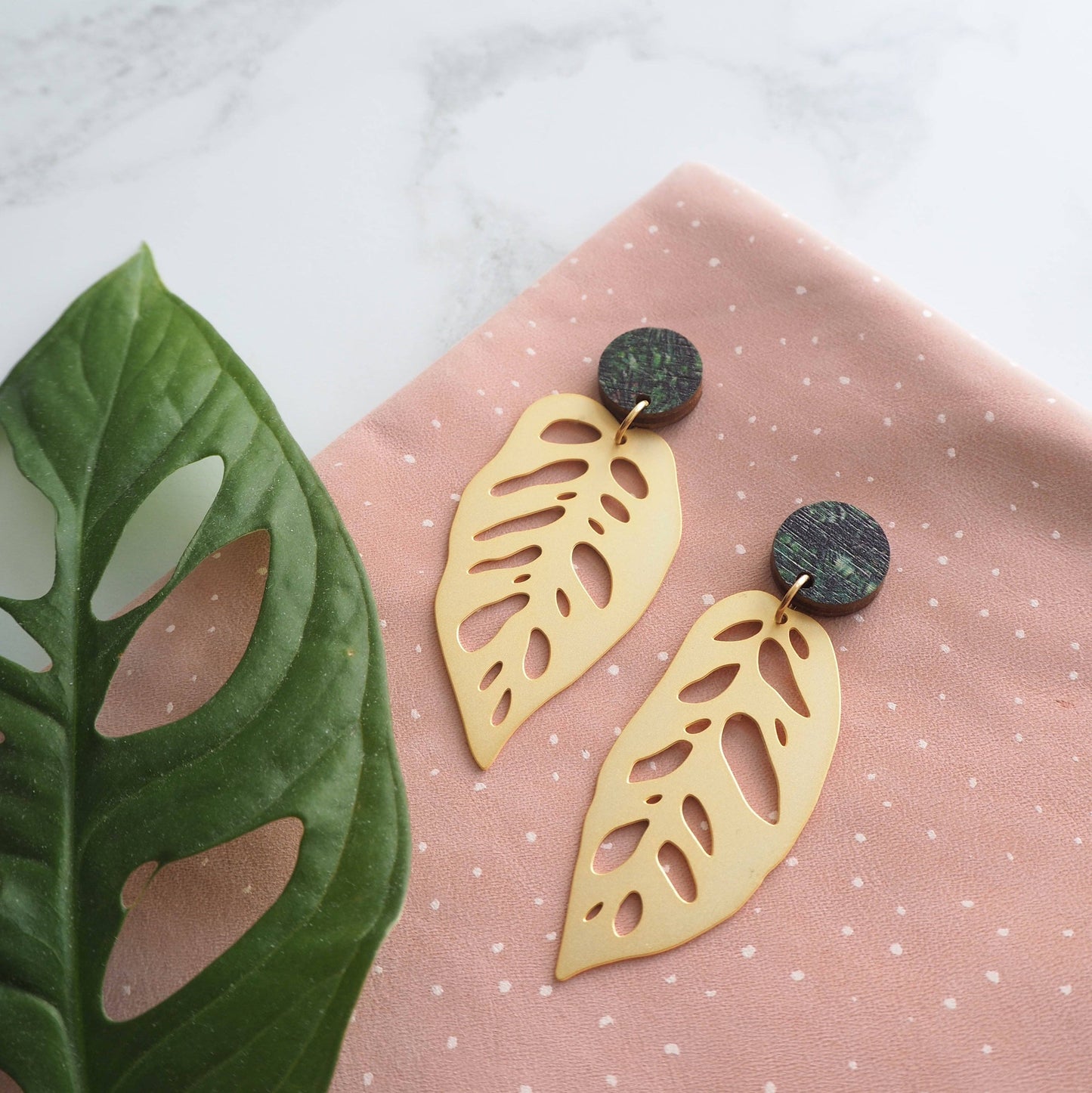 MONSTERA OBLIQUA OHRRINGE | GOLD
