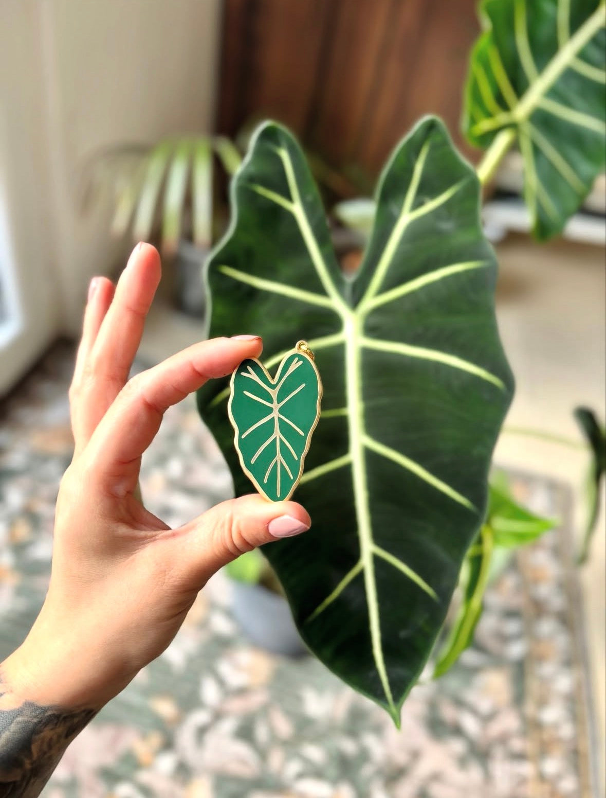 ALOCASIA | Keychain