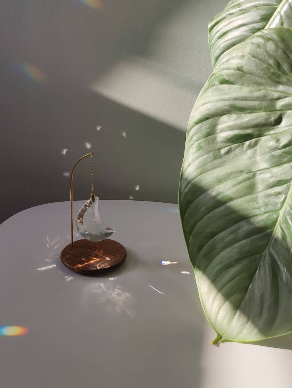 MYSTIQUE | Handmade Feng Shui Suncatcher with Glass Crystal
