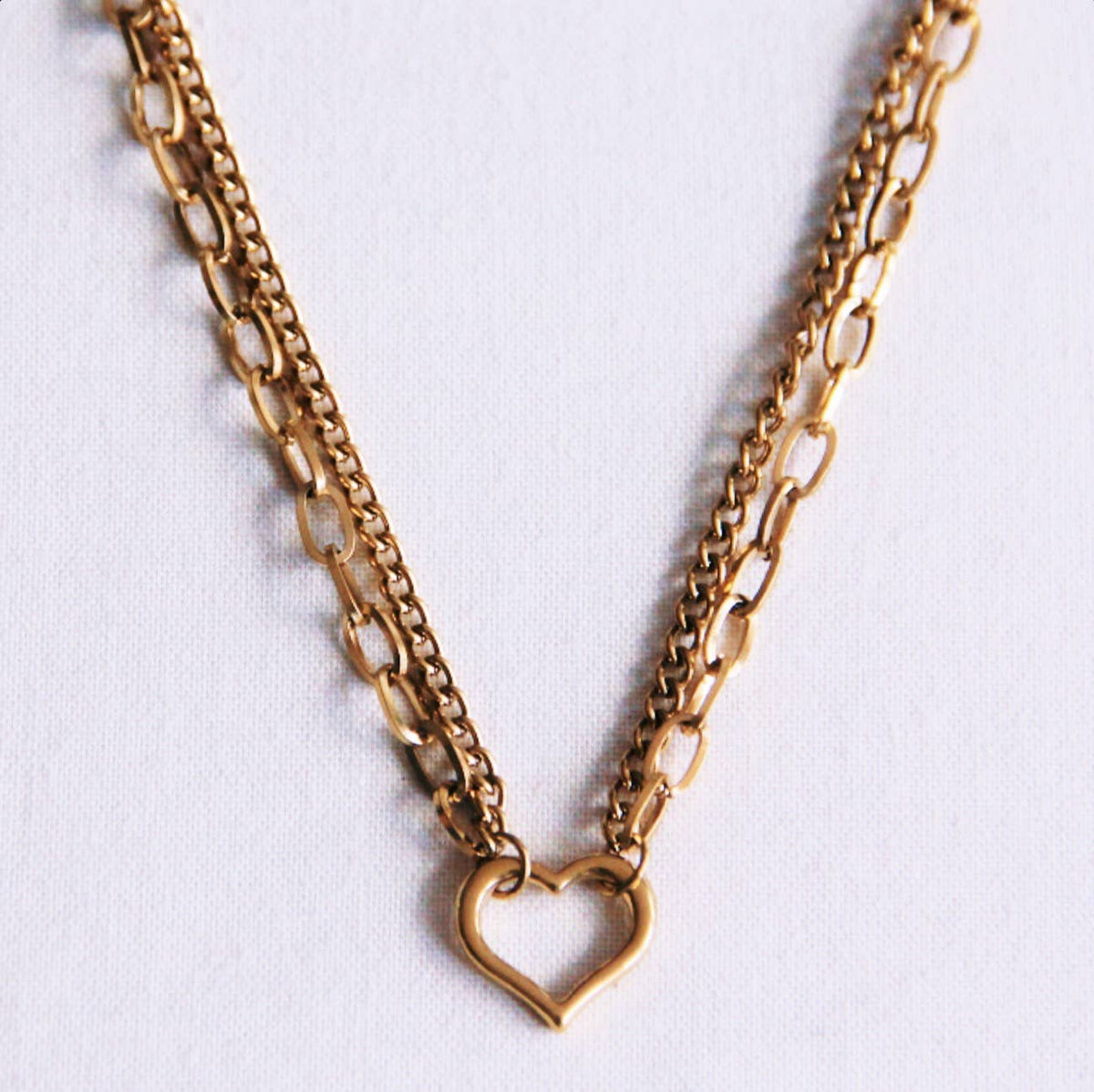 LOVELY TOO | Doppelglied Halskette mit Herz in Gold