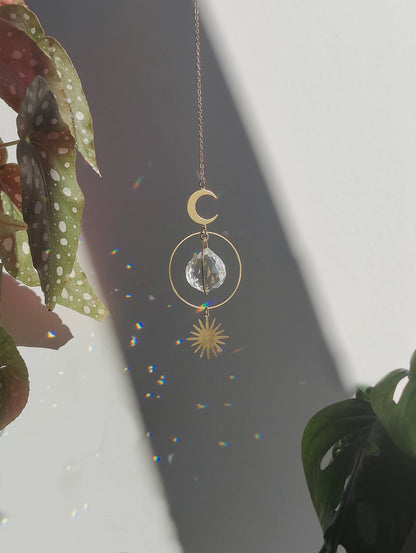 STELLAR | Attrape-soleil fait main avec cristal de verre, lune et étoile dorées