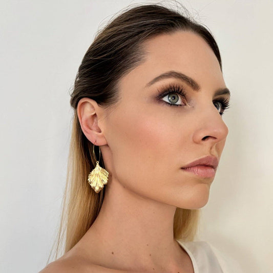 Goldene Blätter | Ohrringe aus Gold