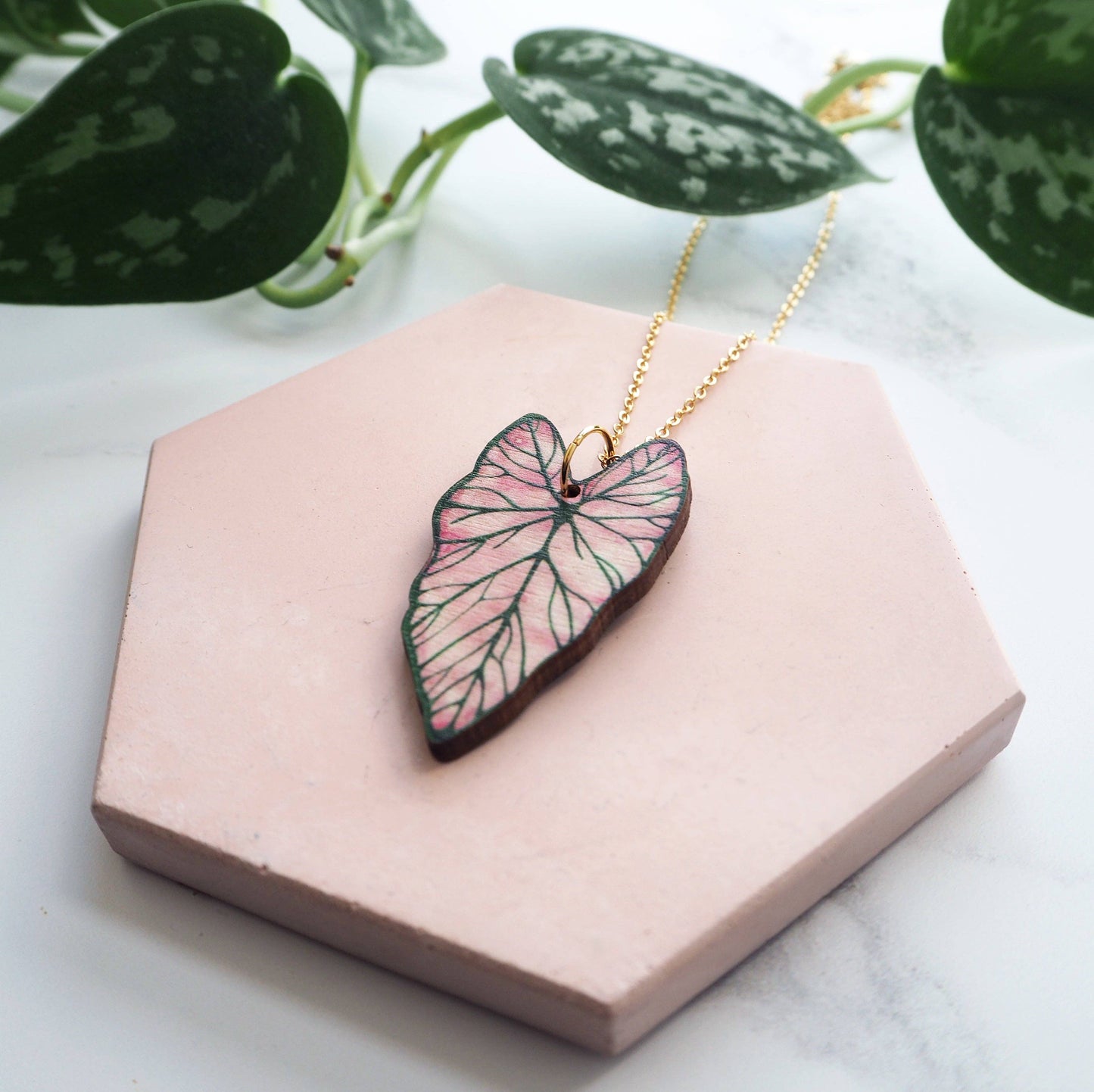 CALADIUM HALSKETTE | GOLD