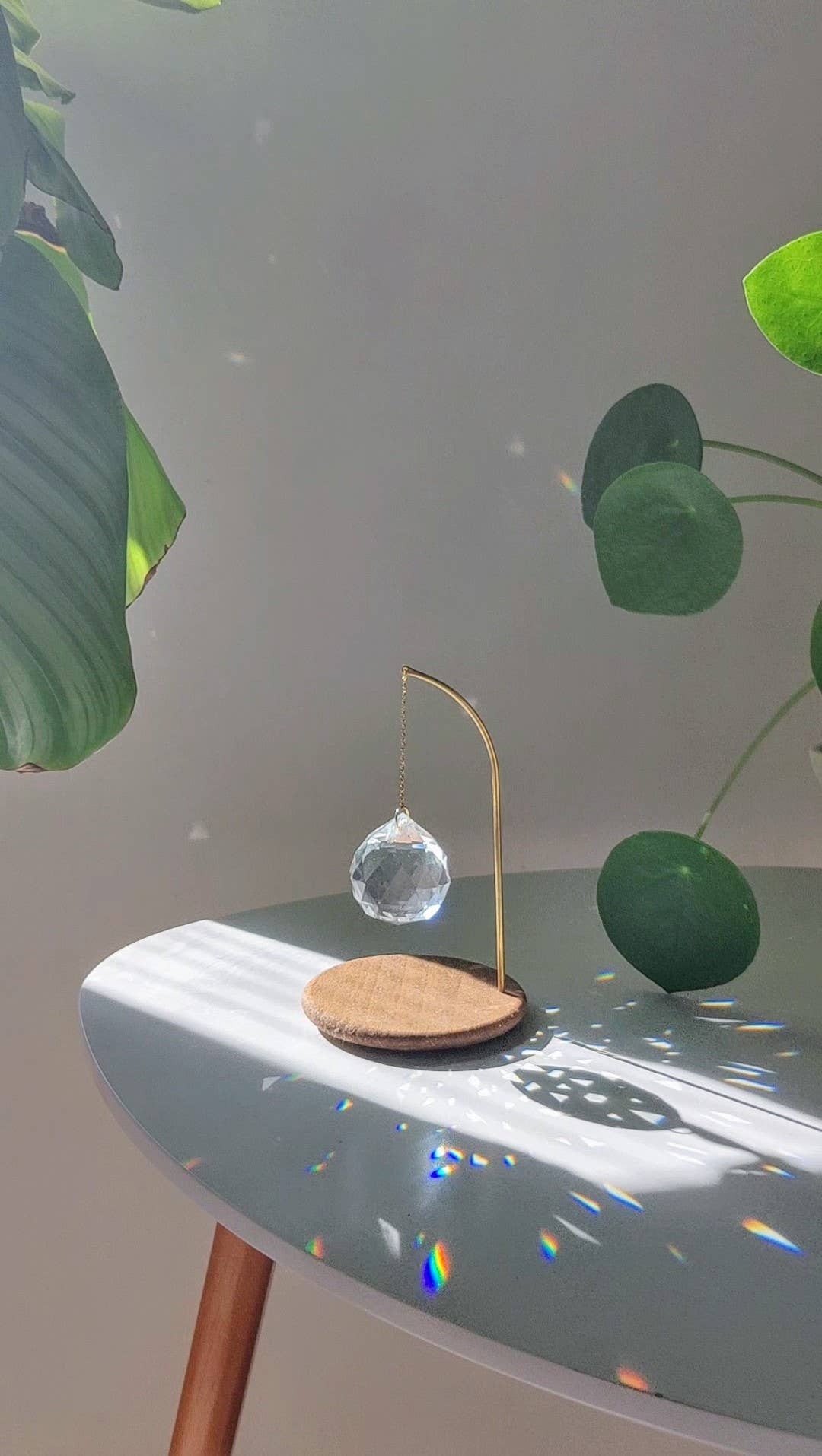 PENDULUM | Handmade Feng Shui suncatcher with glass crystal, standing